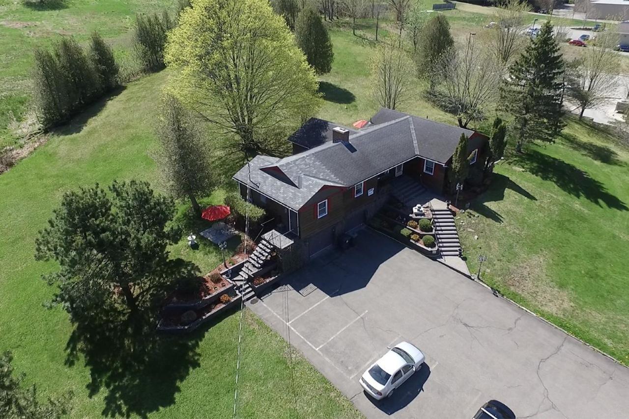 Hampton Bed And Breakfast Exteriör bild